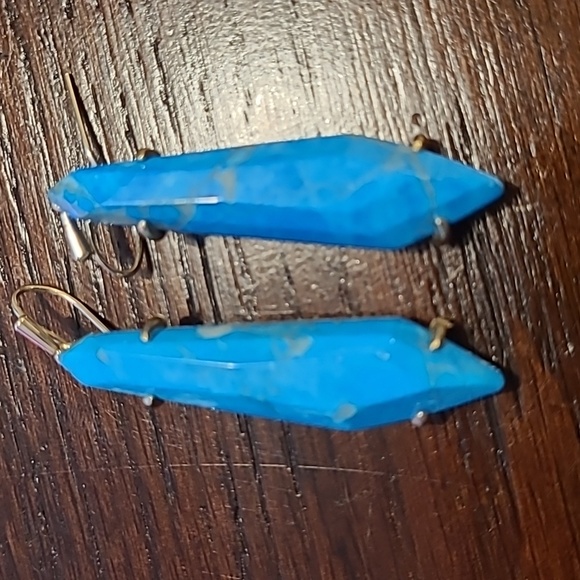 ON SALE Like New Turquoise Kendra Scott Grey drop earrings in 14k gold plating ! - Picture 6 of 10